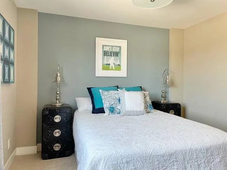 Upstairs bedroom