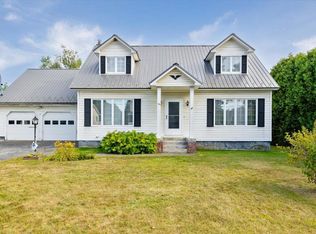 96 Canada St, Swanton, VT 05488