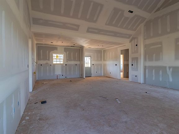 4th image of 1412 Everwood Dr Lot 52