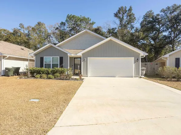 9470 Lutoo Ln, Pensacola, FL 32526