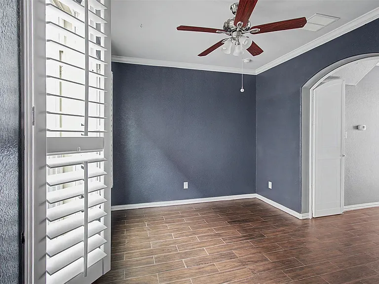 6363 Fairdale Ln #H — Photo 27