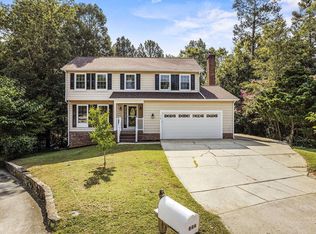 110 Foscoe Ln, Cary, NC 27513