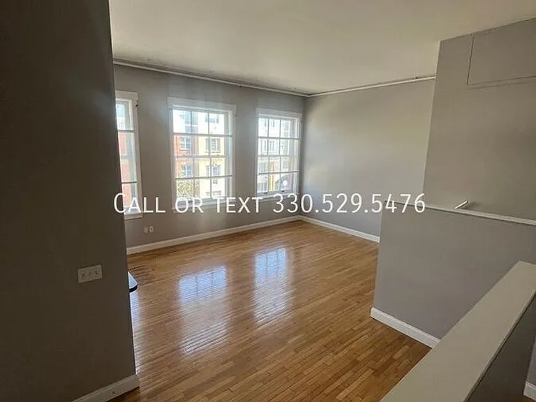2404 Prospect Ave — Photo 33