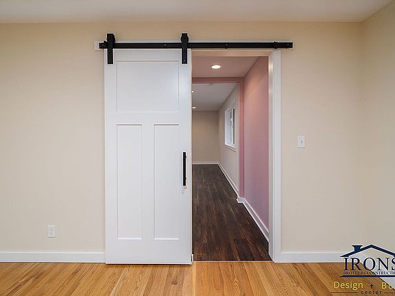 3rd image of 1640 N 203rd Pl