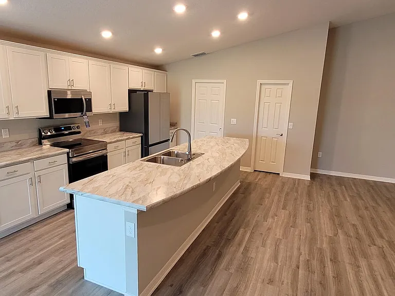 1235 Mountain Flower Ln — Photo 10