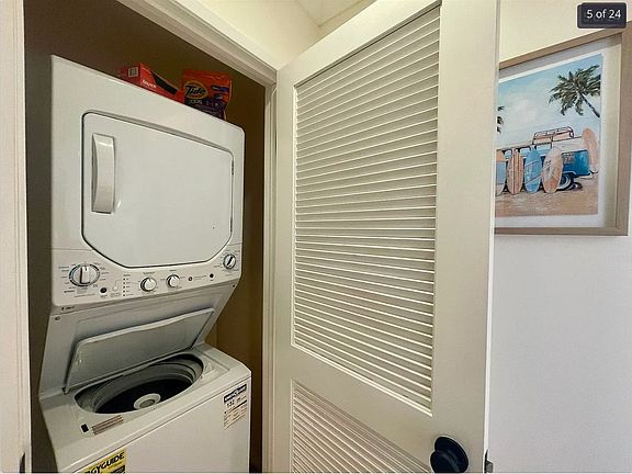 5th image of 834 Lincoln Blvd #834A4