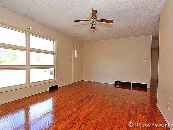 2nd image of 518 N Ohio St