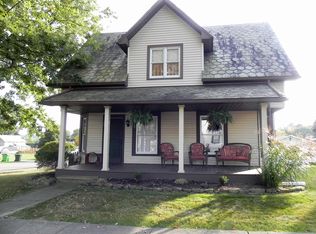 302 Maple St SW, Sugarcreek, OH 44681