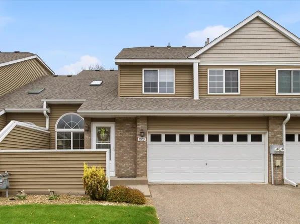 223 Primrose Ct, Vadnais Heights, MN 55127