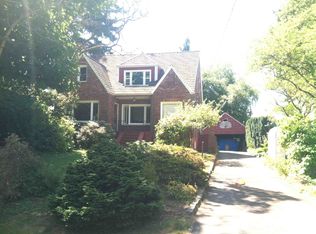 10019 48th Ave NE, Seattle, WA 98125