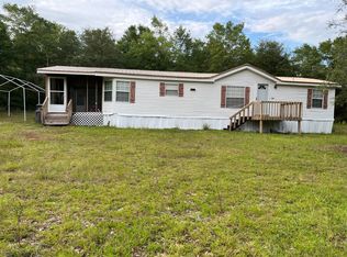 467 Juniper Lake Dr, Defuniak Springs, FL 32433