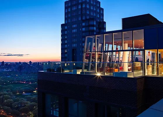 4th image of 322 W 57th St #21K1