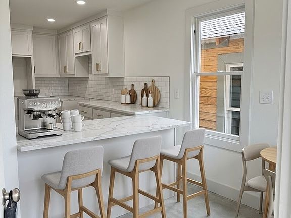4th image of 108 N Cliff St