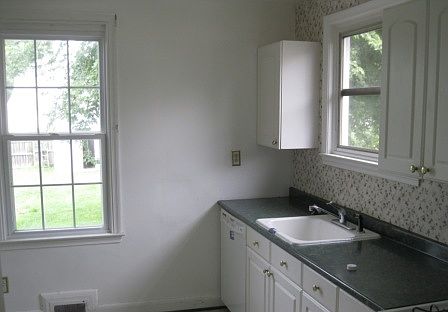2nd image of 3810 Overlea Ave