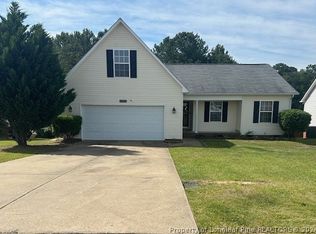5038 Thackeray Dr, Fayetteville, NC 28306