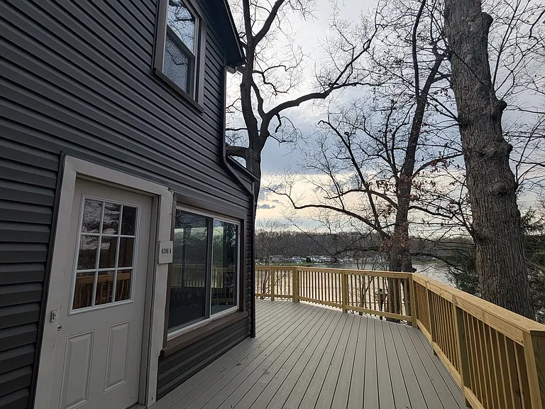 6296 Lakeview Dr — Photo 14