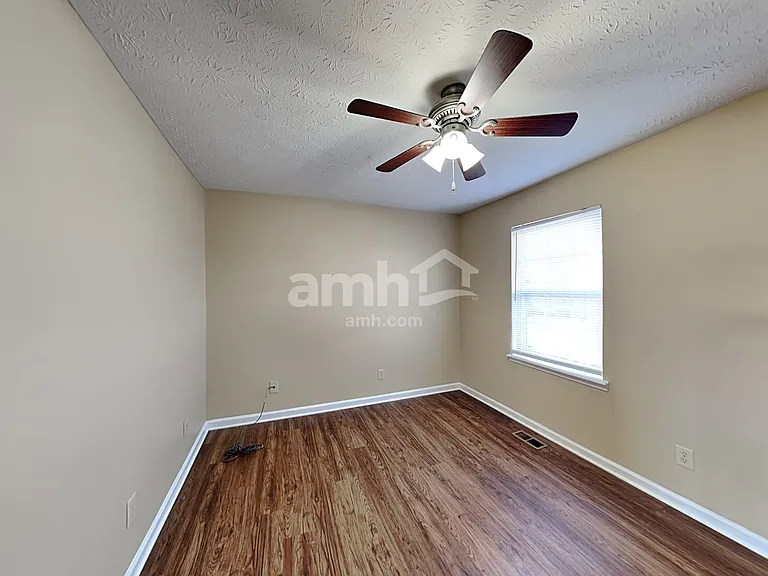 198 Easton Point Way — Photo 20
