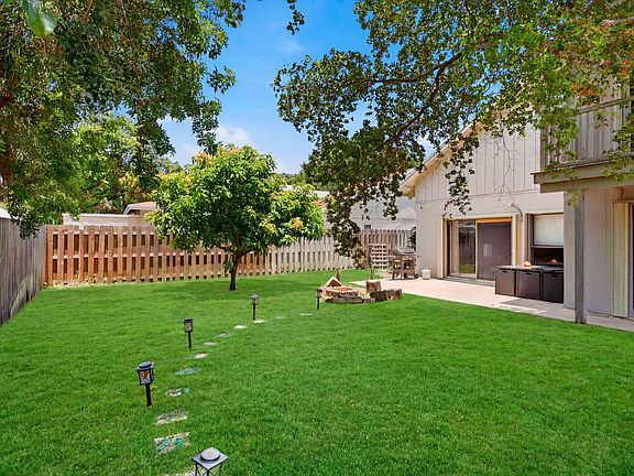 3rd image of 2457 Sundy Avenue
