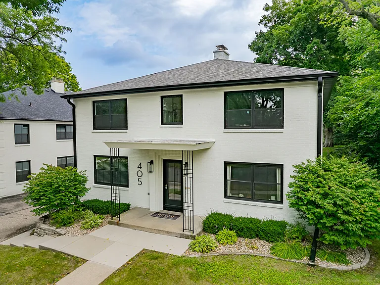 405 Presidential Ln #3 — Photo 15