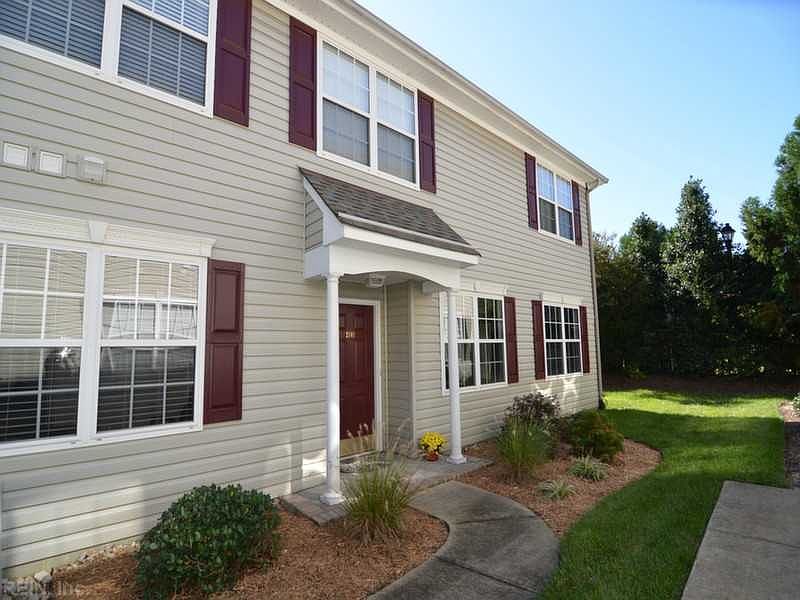 1st image of 2101 Sawgrass Ln