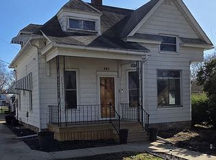 907 W 2nd St, Rock Falls, IL