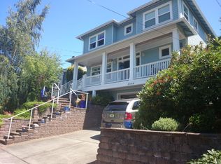 2556 29th Ave W, Seattle, WA 98199