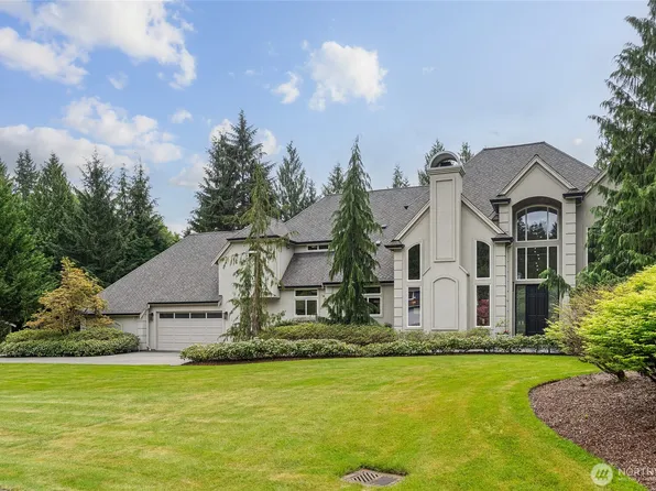 8218 229th Place SE, Woodinville, WA 98072