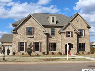 29 Tall Oak Blvd SW, Huntsville, AL 35824