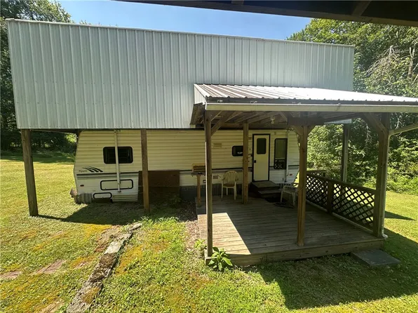 375 Rockdale Rd, Emlenton, PA 16373