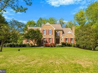 7913 Briarheath Ct, Gaithersburg, MD 20882