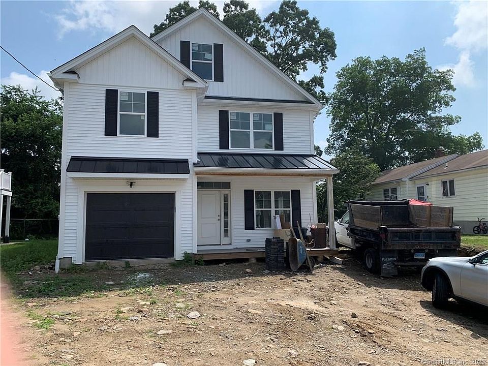 1st image of 706 Hart St