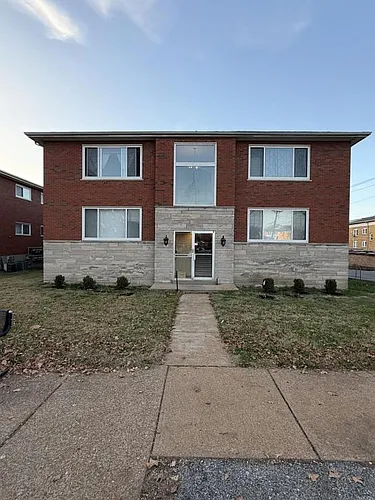 6327 S Grand Blvd #1E Photo 1