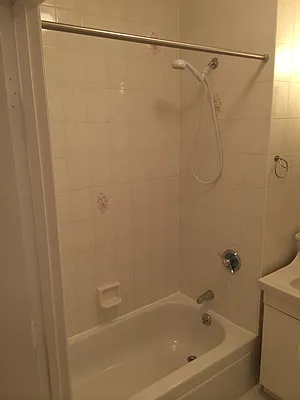 Rented by Living Dream Realty | media 7