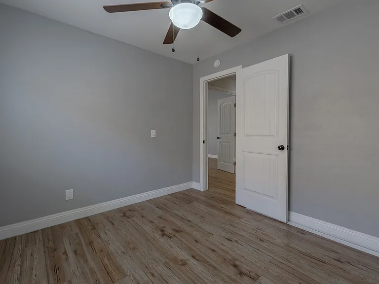 27263 Family Cir — Photo 13