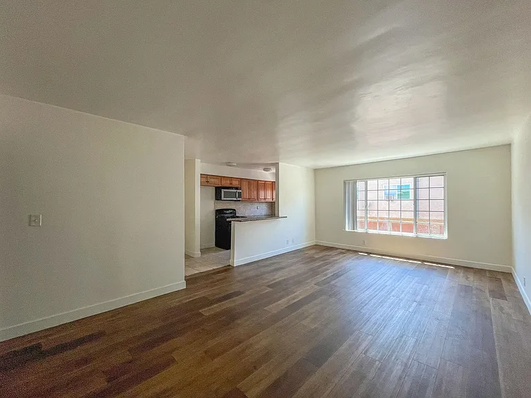 1034 Magnolia Ave — Photo 32