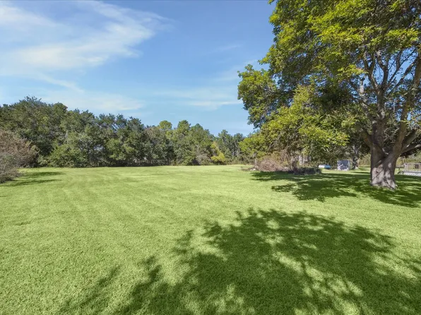 1515 Algoa Friendswood Rd, Alvin, TX 77511