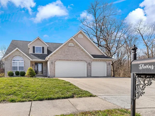 10 Timber Ter, Troy, IL 62294