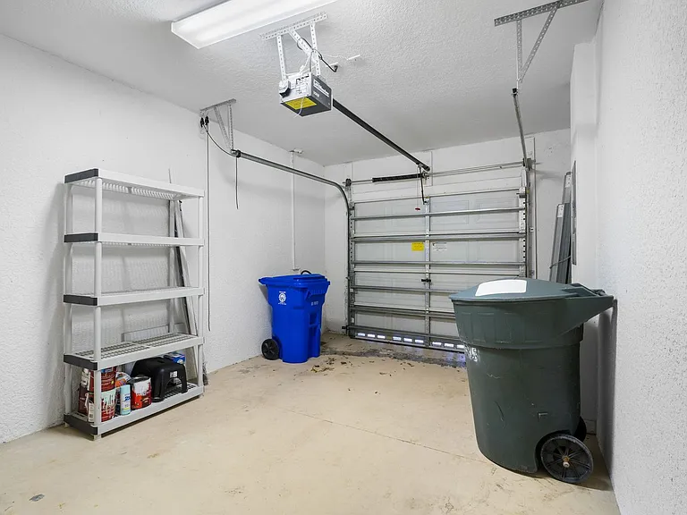 8535 Athena Ct — Photo 20
