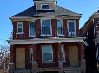 2556 Harding St, Detroit, MI 48214