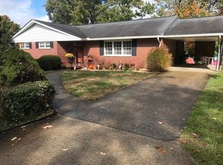 209 Phillips St, Beckley, WV 25801