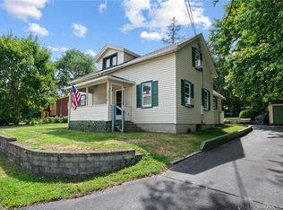 170 Pleasant Valley Rd S, Groton, CT 06340