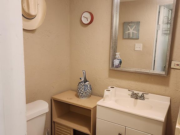 4th image of 3602 Avenue N N