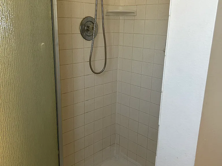 920 Palmhurst Dr — Photo 16