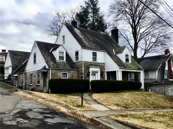 303 S 2nd St, Apollo, PA 15613