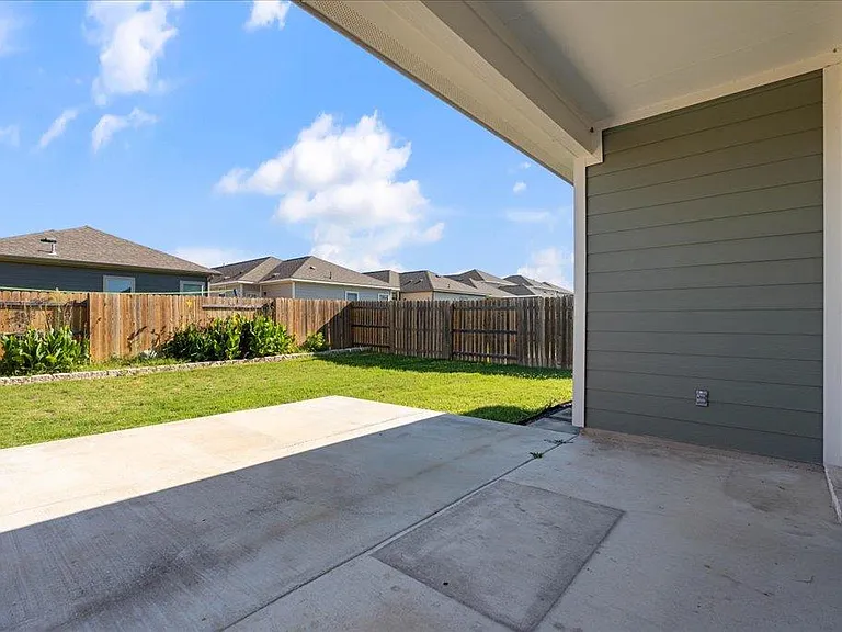 309 Trellis Blvd — Photo 11