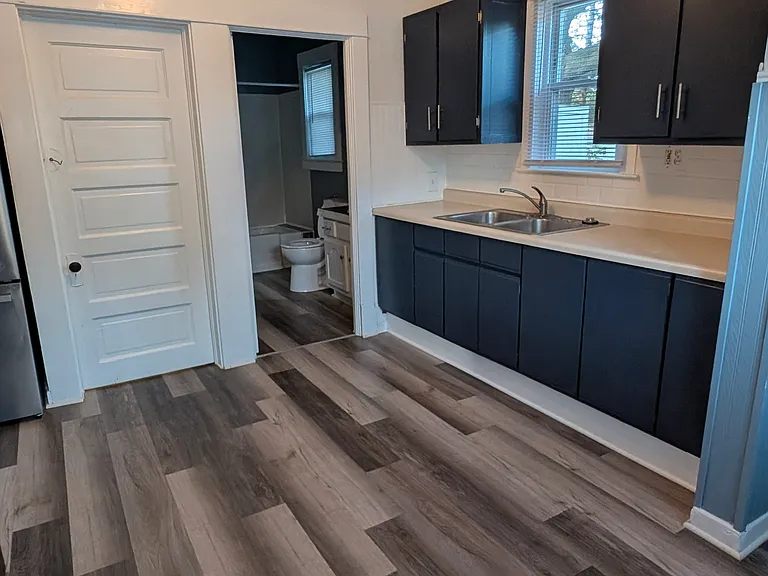327 S Magnolia Ave — Photo 11