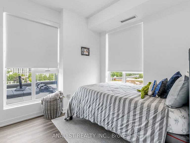 498 Caldari Rd #522 — Photo 11