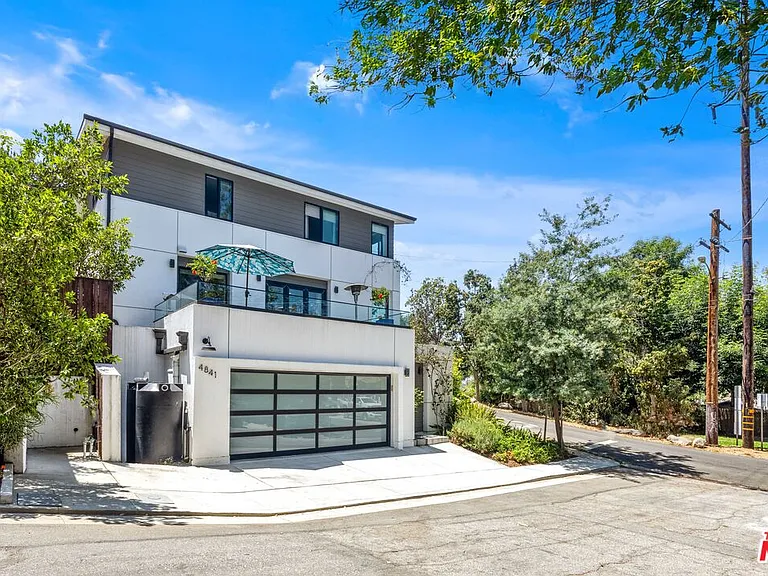 4841 Minden Pl — Photo 48