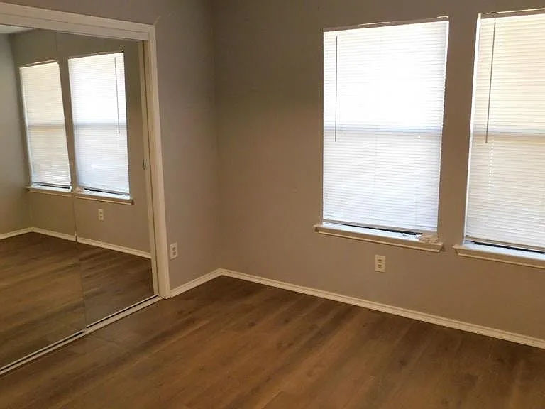8232 Meadowbrook Dr — Photo 94