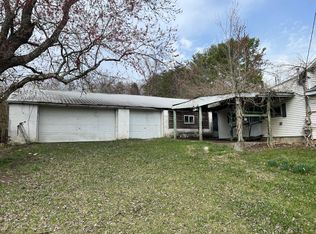 9825 Frasure Helber Rd, Logan, OH 43138